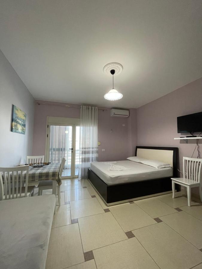 Amaris Apartments Дуррес Екстер'єр фото