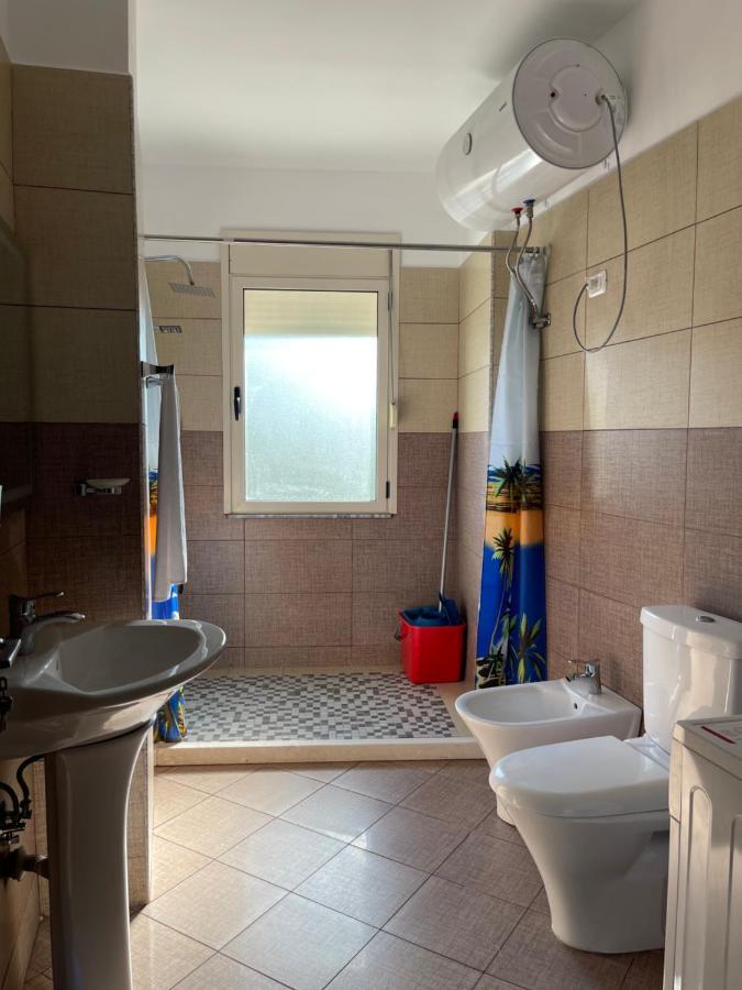 Amaris Apartments Дуррес Екстер'єр фото